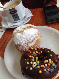 Süßes Frühstück bei "Don Luis" in El Calafate
